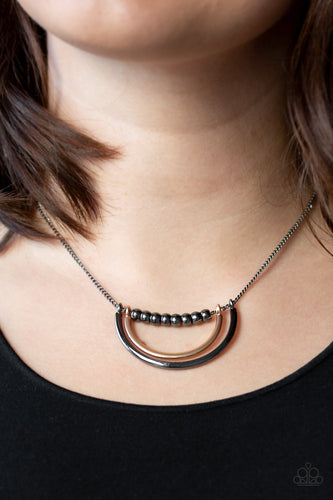 Artificial Arches Necklace - Black - SassyChicGlitz