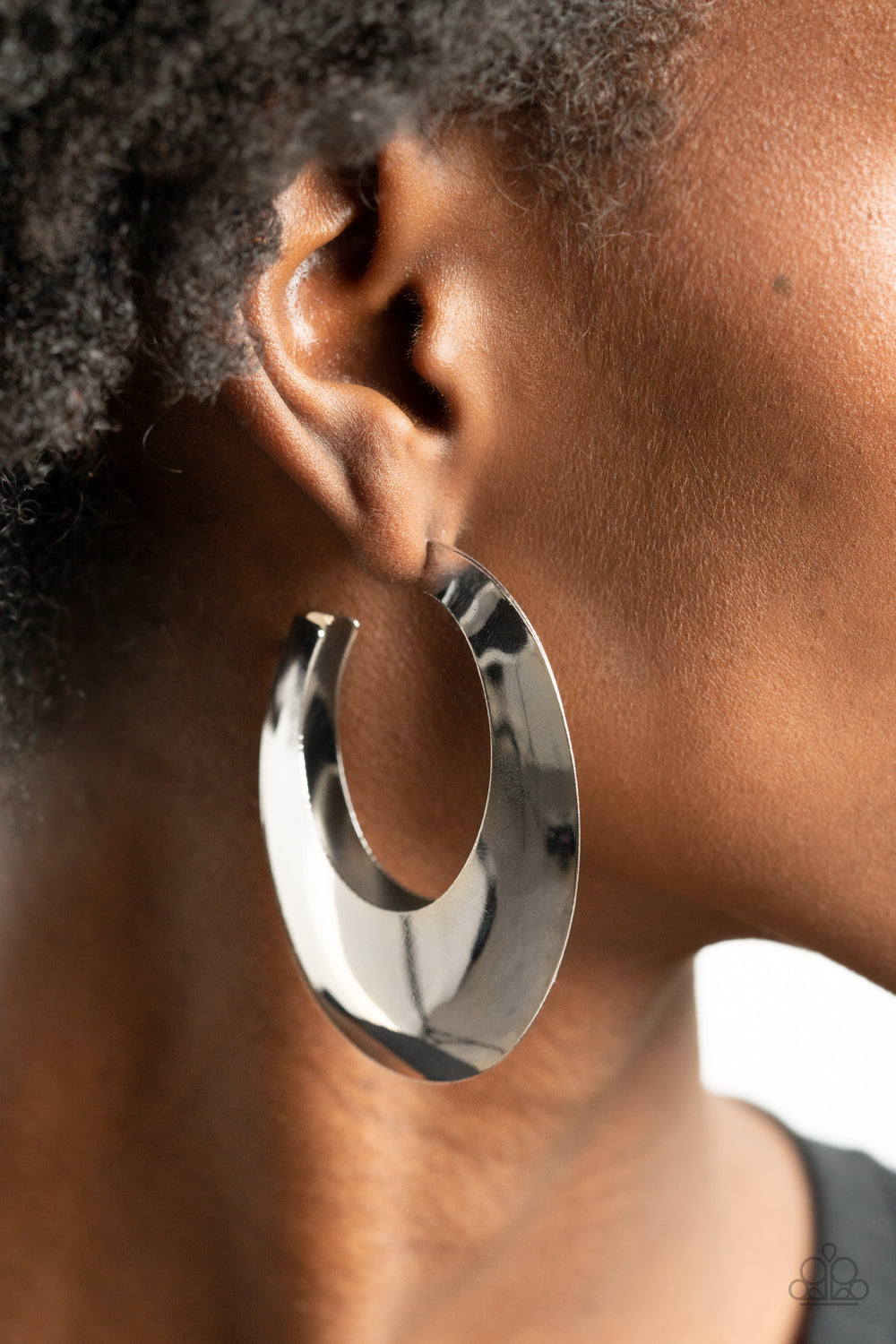 Going OVAL-board Hoop Earrings - Silver - SassyChicGlitz